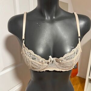 Delicate Lace Bra - Cream
